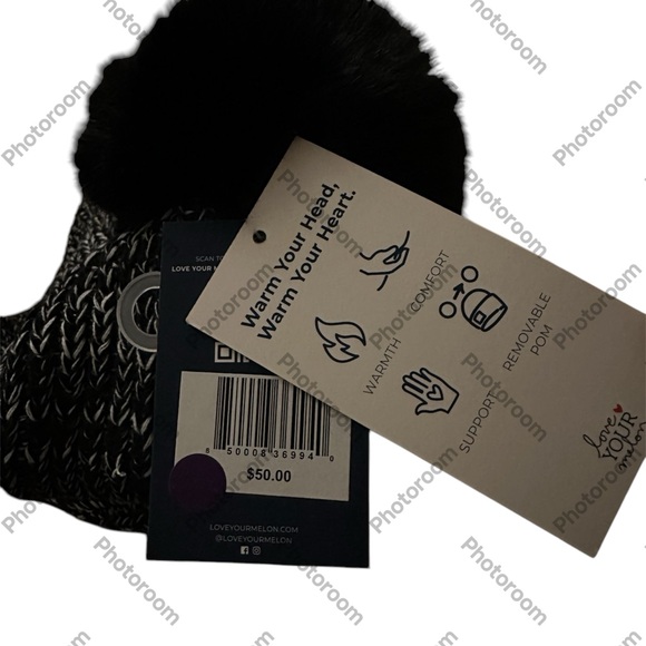 Love Your Melon Black Georgia Bulldogs Pom Beanie NWT - Picture 3 of 5